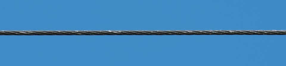 Arc marks on the conductors where they slapped together.